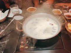 -捞王锅物料理(上海世茂广场店)