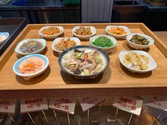 -李犟大爆鳝面·手工蟹黄包(湖滨西湖店)