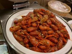 蒜蓉小龙虾-荣誉国际酒店-云顶旋转餐厅