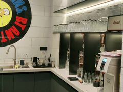 -Dogi&kiki Coffee(中心商务大厦店)