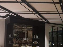 -瑰丽酒店·海吧·天际下午茶·现场DJ·天台酒吧