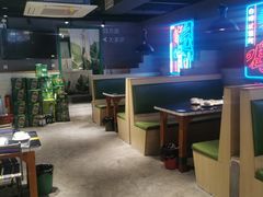 -曹掌柜小酒馆烧烤集团(宾川路店)