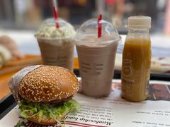 奶昔-The Habit Burger Grill 哈比特汉堡(复兴soho店)