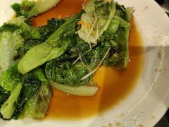 -梓檚中餐厅湖北菜小龙虾武昌鱼排骨藕汤(黄鹤楼店)
