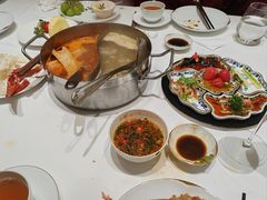 -京彩臻品火锅