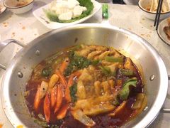-张大师鸭爪爪特色干锅(南湖店)