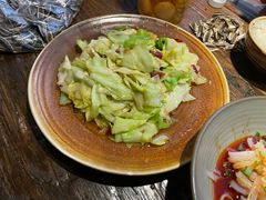 炝炒莲花白-懒人盐府人家(安贞店)