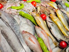 -沈家门海鲜夜排档(东港店)