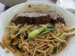 大肉面-泰顺江南春面馆