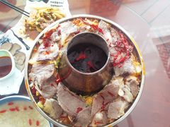 -撒拉人家.酸菜牦牛肉火锅