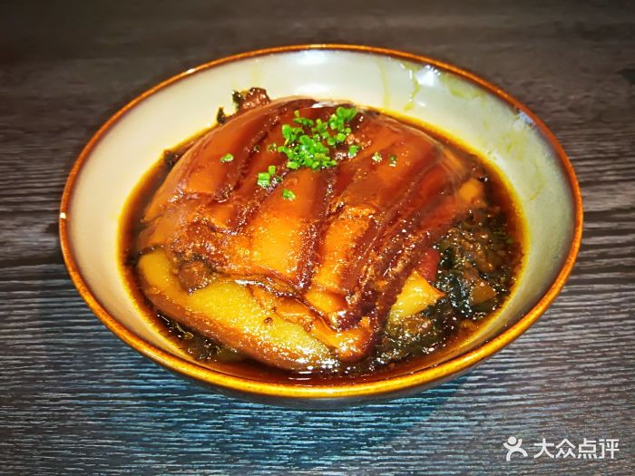 诗玛云庄云南餐厅曲靖千张肉图片