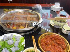 -重庆楊門机场老火锅(20年老店两路总店)