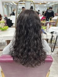 -镁连社·美联社