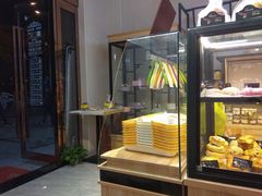 面包甜点陈列柜-布雷格英式烘焙(喜泉路店)