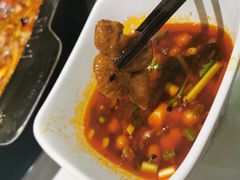 -烧哥美蛙肥肠鱼火锅·十五年社区店