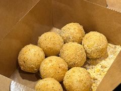 芝士球-富乐满韩国正宗炸鸡韩国料理(虹泉路店)