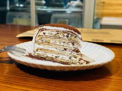 -Be Lived Cafe比例咖啡(摩天轮店)