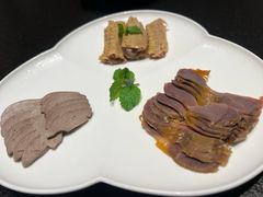 -四季民福烤鸭店(外滩外白渡桥店)