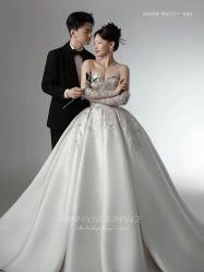 -雪中彩影婚纱摄影·微光艺术中心