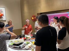 -泓历皇朝酒店(东亭店)