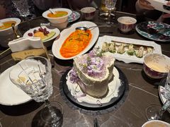 -海派悦庭·海胆烧麦·新融合菜(凯德广场店)