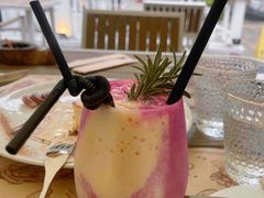 -Mark&Mars Restaurant