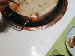 -洪氏嗨捞·猪肚鸡火锅(阳光天地店)