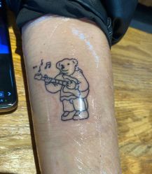 -TATTOO/手工穿孔吧/耳洞/刺青STUDIO