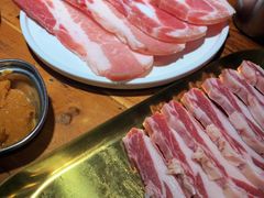 鲜猪五花-原始泥炉烤肉(总店)