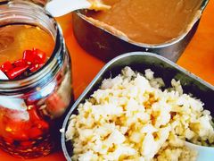 -黄记四更烤乳猪店