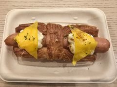T45爆汁巨肉肠丹麦船-PAPER STONE BAKERY(天汇广场店)