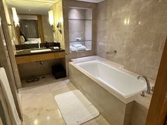 -上海新锦江大酒店