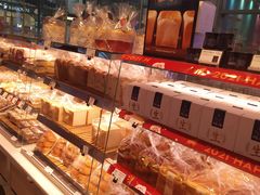 -巴黎贝甜(大宁国际商业广场店)