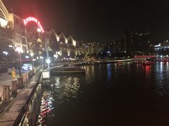 -詹爷爷乌节路街头冰淇淋
