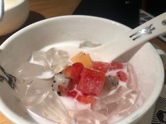 现任椰奶冰粉-太二酸菜鱼(正大广场店)