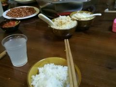 油炸花生米-苗家恒灵酸汤鱼-跳水牛肉连锁店(凯里总店)