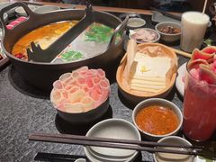 -三出山火锅(南京万象天地店)