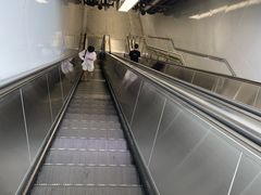 -蓝天路(地铁站)