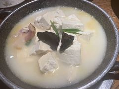 土家手掰柴火豆腐-吃饭皇帝大土家民族菜(正大广场店)