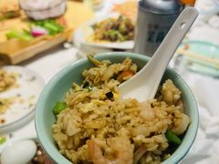 -嗨辣小聚·盘锦河蟹·海鲜烧烤龙虾(盘锦十年好店)