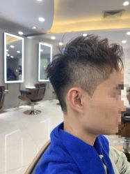 点击看大图 -八佰伴8008星级形象店