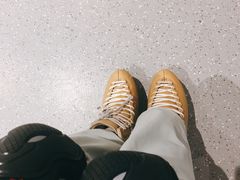 -冰纷万象滑冰场(南山万象天地店)