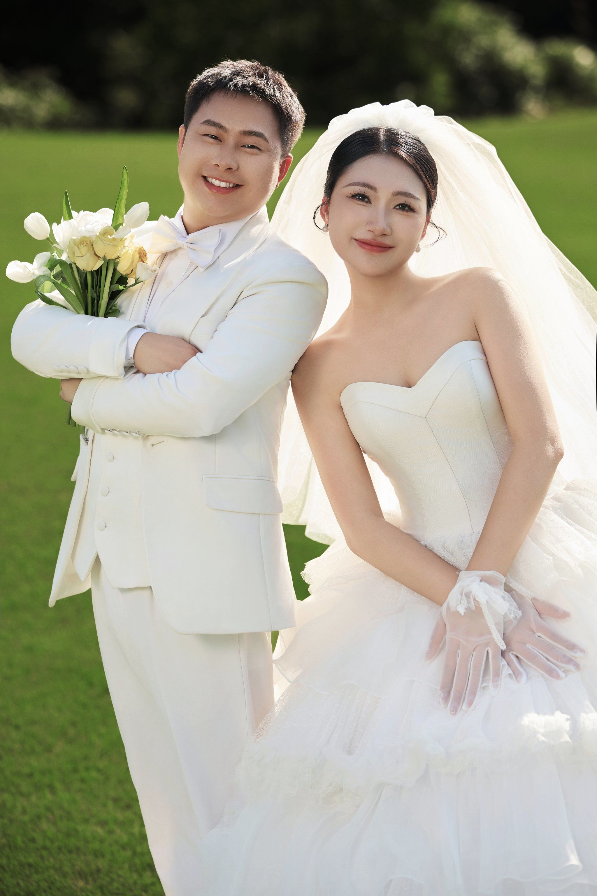 草坪婚纱照!幸福感满满~
波西米亚很