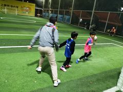 -飞梦少儿足球培训(塘桥校区)