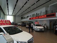 -上汽大众4S店(上海冠松店)