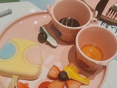 -水桶王国主题餐厅·聚会·生日派对·亲子活动·家庭套餐(亚龙湾希尔顿店)