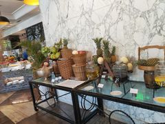 -棕榈阁·巴西烤肉海鲜自助餐厅(中州皇冠假日酒店)
