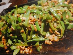 麻虾酱炒梅豆-金枝玉叶上海人家食府(三里河店)