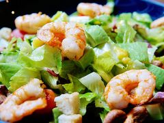 柠檬汁拌扒鲜虾牛油果沙拉-G+KITCHEN(龙湖狮山天街店)