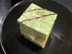 -钱小主·自助回旋烤肉火锅餐厅(东方新天地店)